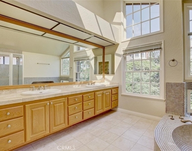 2936 Calle Frontera - Photo Thumbnail 27
