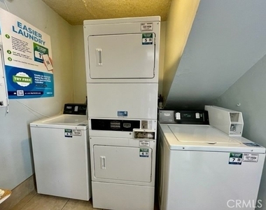 15582 Williams Street - Photo Thumbnail 4