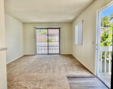 15582 Williams Street - Photo Thumbnail 5