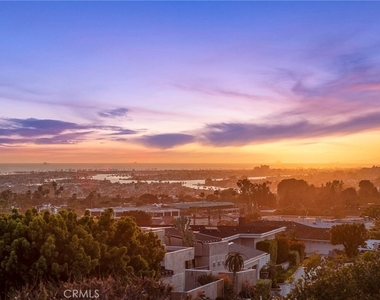 2801 Setting Sun - Photo Thumbnail 2