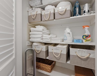 640 W Solana Circle - Photo Thumbnail 29