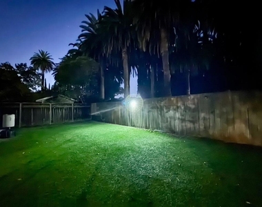 101 Sleeper Avenue - Photo Thumbnail 36