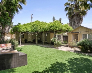 101 Sleeper Avenue - Photo Thumbnail 39