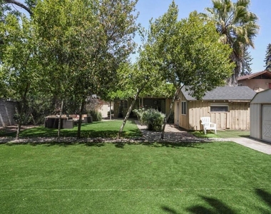101 Sleeper Avenue - Photo Thumbnail 37