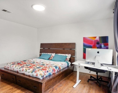 101 Sleeper Avenue - Photo Thumbnail 14