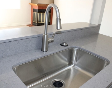 260 E Beverly Boulevard - Photo Thumbnail 5