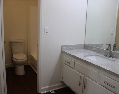 260 E Beverly Boulevard - Photo Thumbnail 10