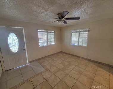 6614 Tamarisk - Photo Thumbnail 4