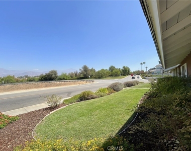238 E Sunset Avenue N - Photo Thumbnail 1