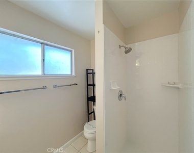 238 E Sunset Avenue N - Photo Thumbnail 14