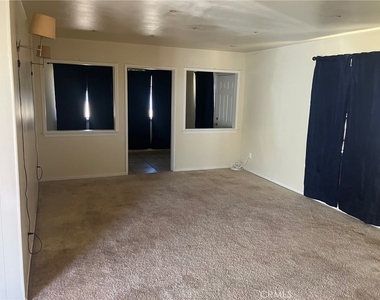 913 E Elizabeth - Photo Thumbnail 1