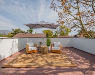 1737 N Lima St - Photo Thumbnail 6