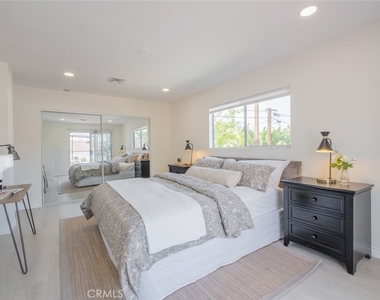 1737 N Lima St - Photo Thumbnail 3