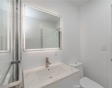 230 Pepper Street - Photo Thumbnail 8