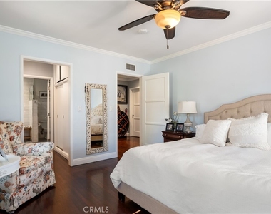 668 W 12th - Photo Thumbnail 31