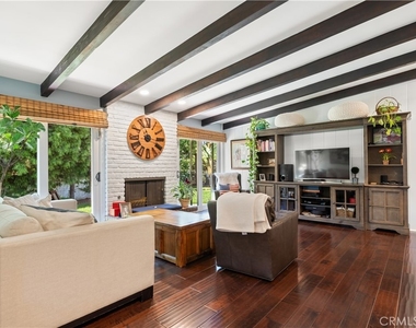 668 W 12th - Photo Thumbnail 14
