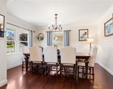 668 W 12th - Photo Thumbnail 11