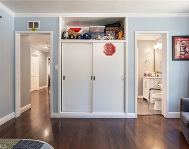 668 W 12th - Photo Thumbnail 25