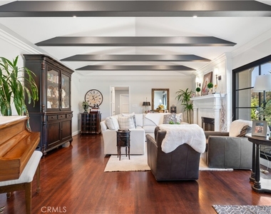 668 W 12th - Photo Thumbnail 9