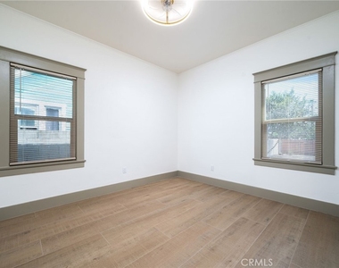524 E D Street - Photo Thumbnail 13