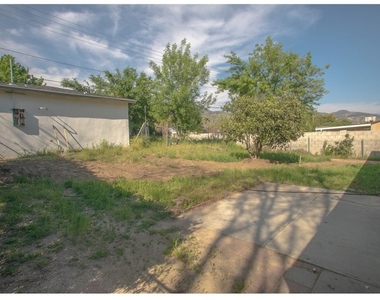 496 W 48th - Photo Thumbnail 23