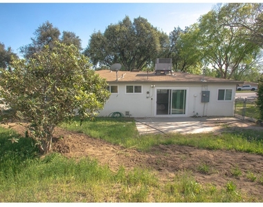 496 W 48th - Photo Thumbnail 22