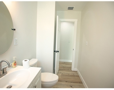 496 W 48th - Photo Thumbnail 21