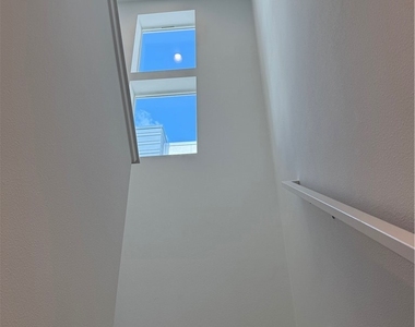 820 Aloe Pl - Photo Thumbnail 17