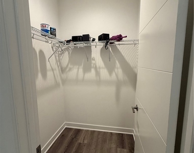 820 Aloe Pl - Photo Thumbnail 35