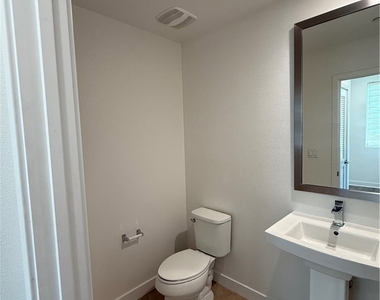 820 Aloe Pl - Photo Thumbnail 13