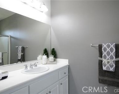 15788 Agave Avenue - Photo Thumbnail 15