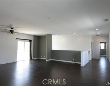 15788 Agave Avenue - Photo Thumbnail 8