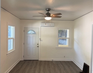 2704 Mayfield Avenue - Photo Thumbnail 2