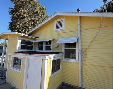 2704 Mayfield Avenue - Photo Thumbnail 10