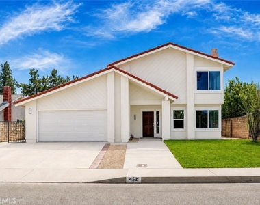 452 Vista Del Norte - Photo Thumbnail 36