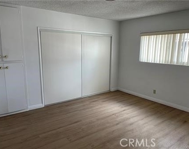 540 S 6th - Photo Thumbnail 7