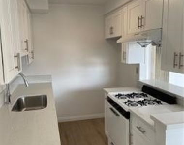 540 S 6th - Photo Thumbnail 6