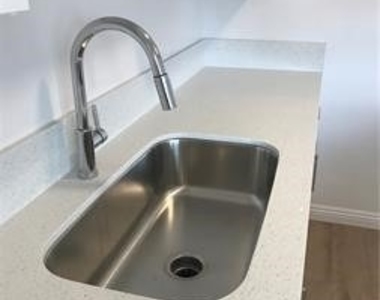 540 S 6th - Photo Thumbnail 10