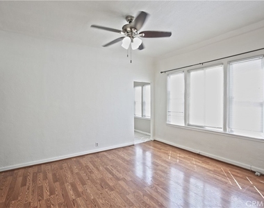 1336 Elm Street - Photo Thumbnail 6