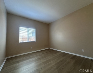 13611 Fern Pine Street - Photo Thumbnail 20