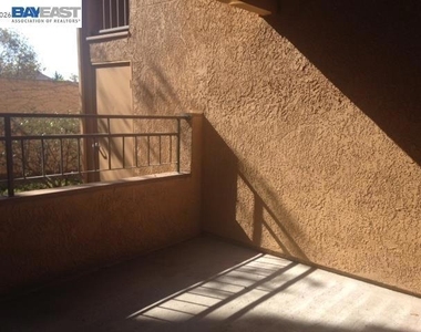 440 Bollinger Canyon - Photo Thumbnail 10