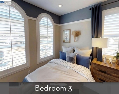17790 Calle Granada - Photo Thumbnail 13