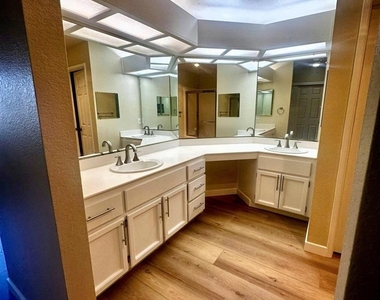 4243 Terra Granada Dr - Photo Thumbnail 9