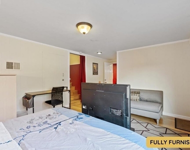 453 Dimm Street - Photo Thumbnail 15