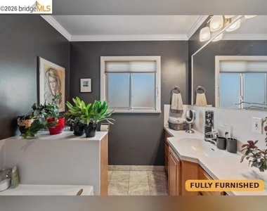 453 Dimm Street - Photo Thumbnail 13