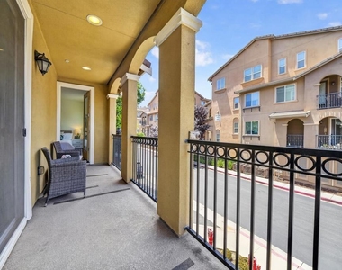 1656 Lee Way - Photo Thumbnail 29