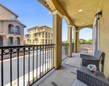 1656 Lee Way - Photo Thumbnail 28
