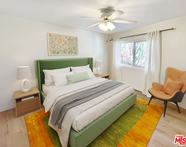 10707 Camarillo Street - Photo Thumbnail 7