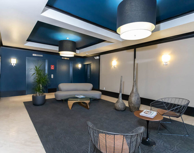 585 N Rossmore Avenue - Photo Thumbnail 22