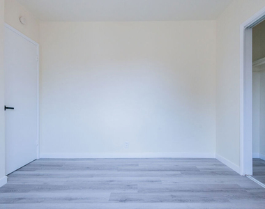 2107 Pullman - Photo Thumbnail 31